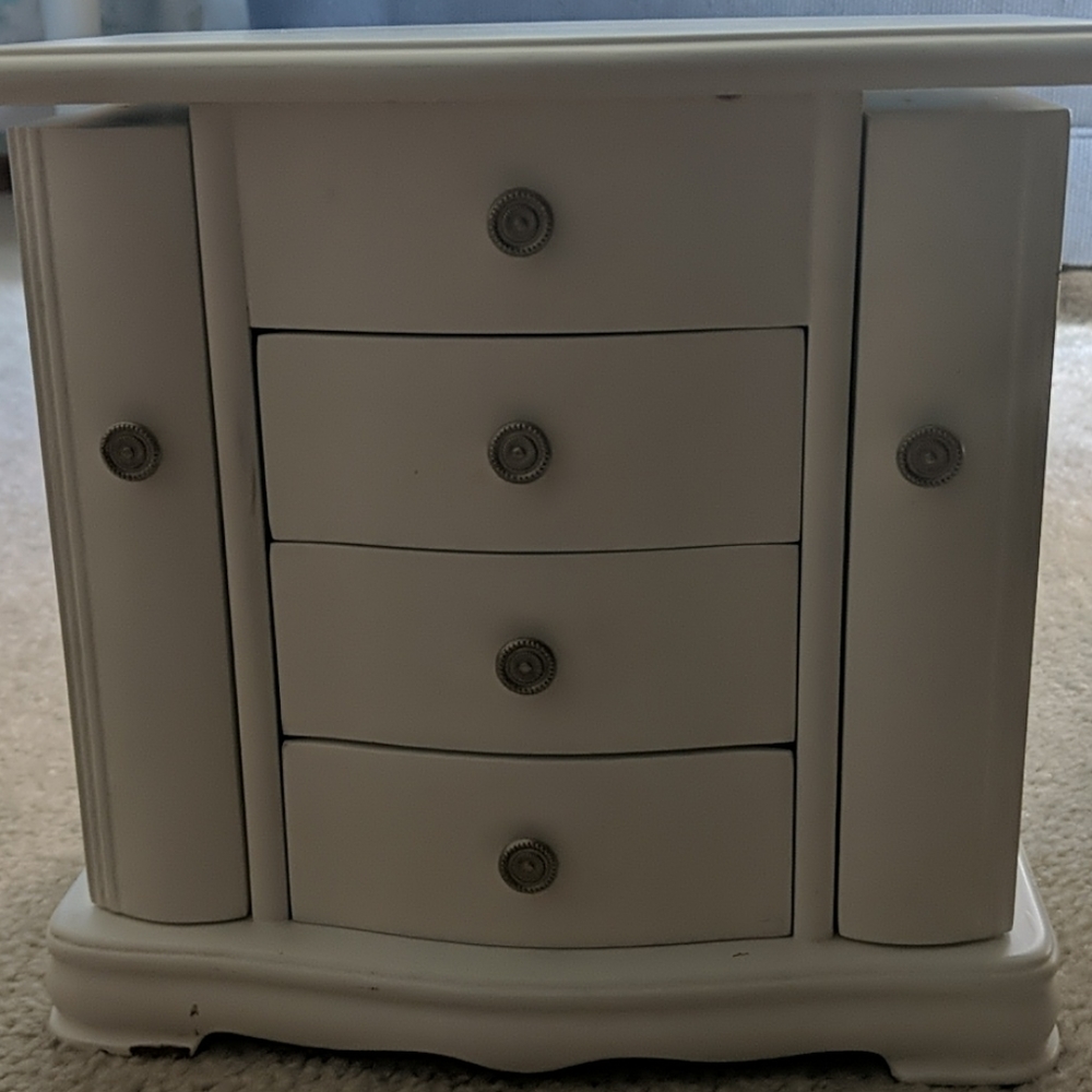 Jewlery box